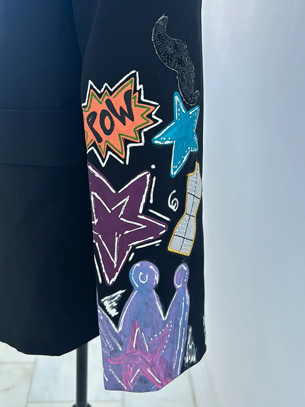 BLAZER CARTOON