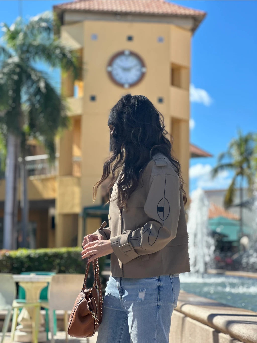 DARK BEIGE YIN YANG JACKET