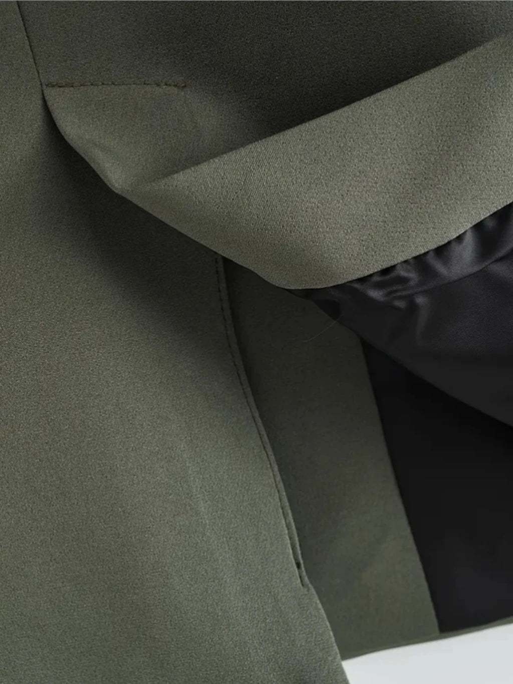 SPRING VEST OLIVE GREEN