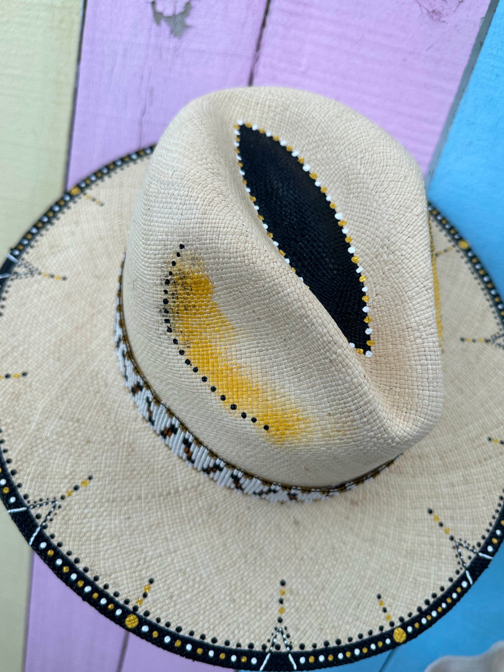 AGUADEÑO HAT PATTERN EARTH