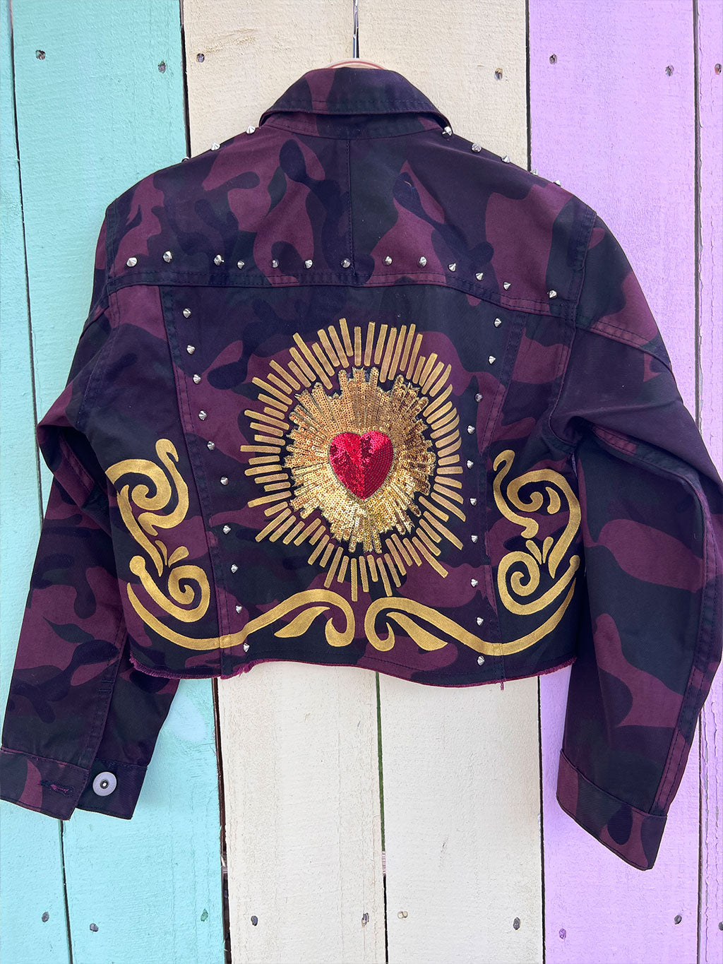 PURPLE CAMO JACKET GOLDEN HEART